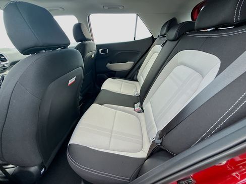 New 2026 Hyundai Venue SEL FWD image 17