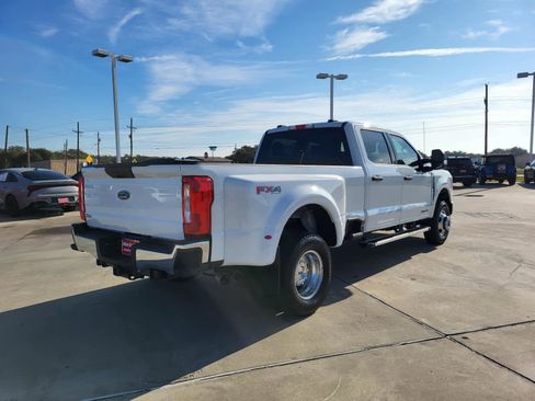 Used 2025 Ford F350 XLT image 5