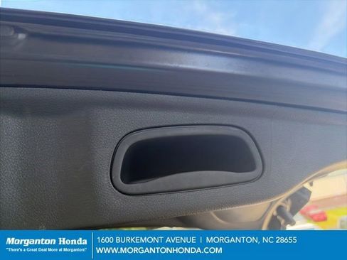 Used 2024 Jeep Compass Latitude AWD/4WD image 29
