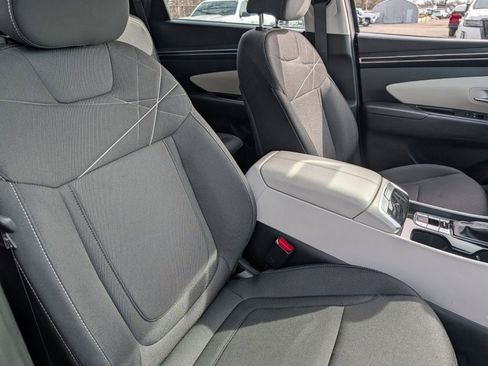 Used 2024 Hyundai Tucson SE AWD/4WD image 19