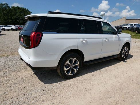New 2027 Ford Expedition Active AWD/4WD image 5