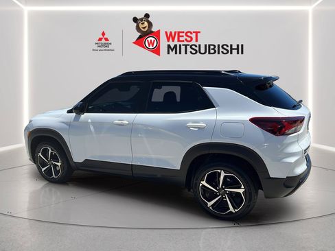 Used 2021 Chevrolet TrailBlazer RS w/ Sun and Liftgate Package AWD/4WD image 8