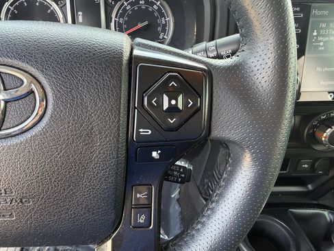 Used 2021 Toyota 4Runner TRD Off-Road Premium w/ Moonroof Package AWD/4WD image 14