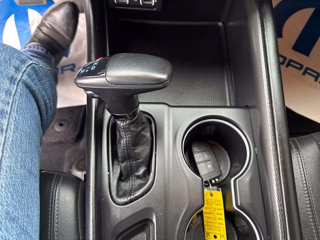 Used 2022 Dodge Durango GT AWD/4WD image 16