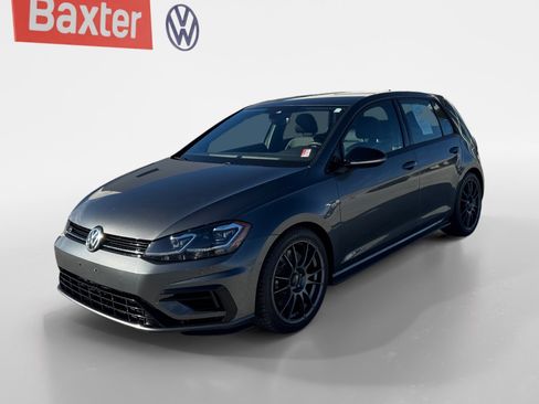 Used 2019 Volkswagen Golf R 4-Door image 14