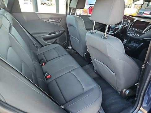 Used 2016 Chevrolet Malibu LT FWD image 16