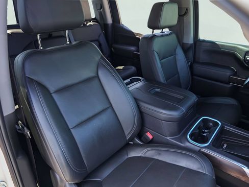 Used 2019 GMC Sierra 1500 SLT w/ SLT Premium Plus Package AWD/4WD image 34