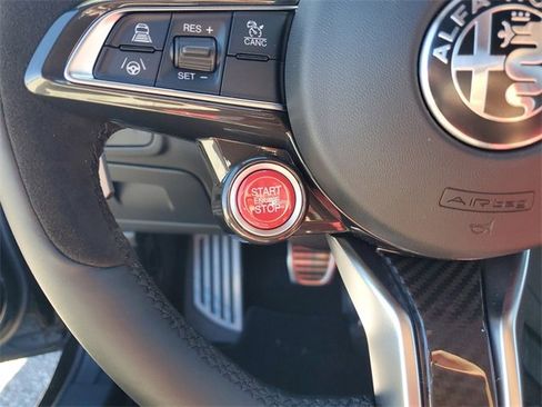 New 2024 Alfa Romeo Giulia Quadrifoglio image 32