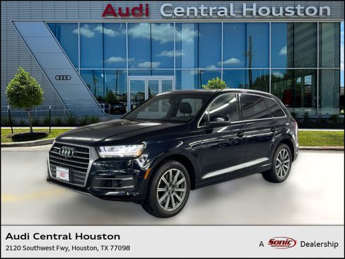 Used 2017 Audi Q7 3.0T Prestige image 1