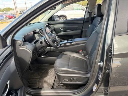 Used 2023 Hyundai Tucson SEL w/ Cargo Package AWD/4WD image 6