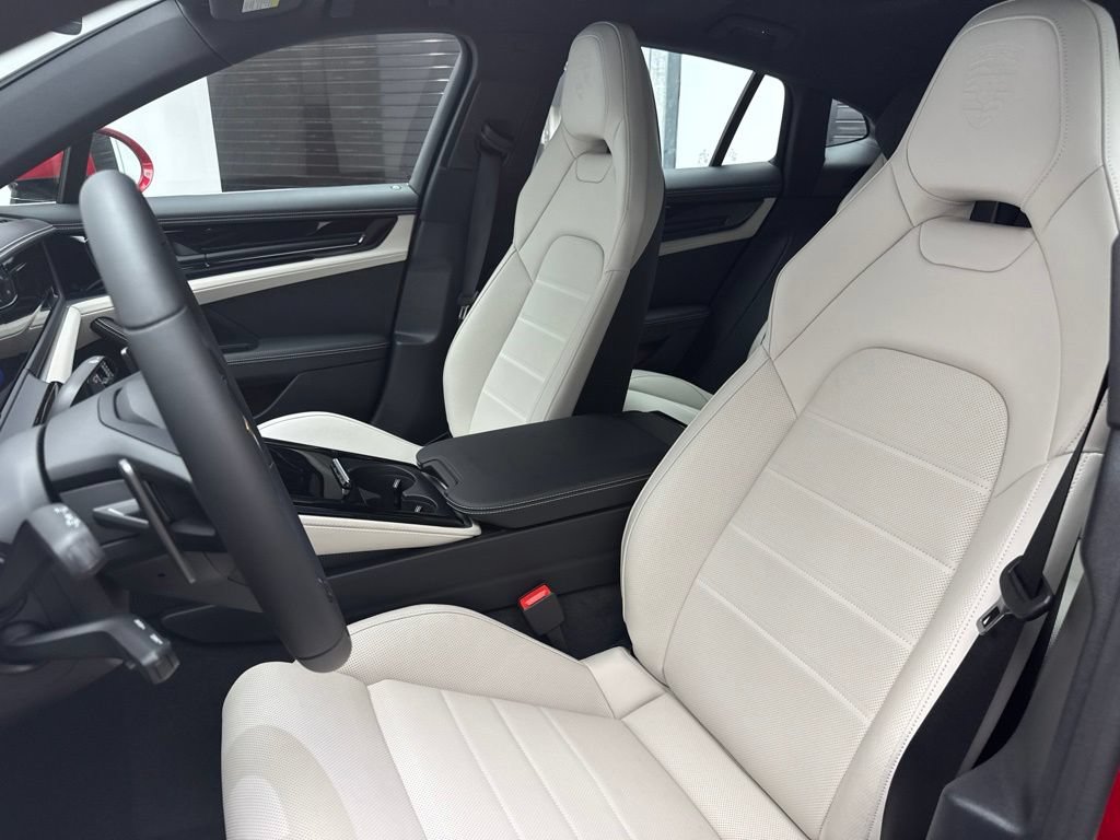 New 2026 Porsche Panamera RWD image 7
