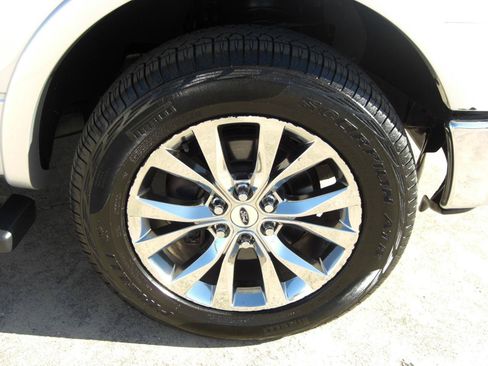 Used 2013 Ford F150 Lariat w/ Luxury Equipment Group AWD/4WD image 6