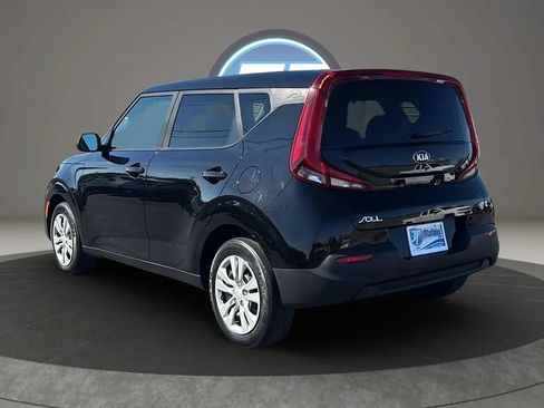 Used 2020 Kia Soul LX FWD image 15