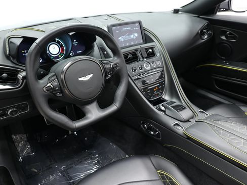 Used 2021 Aston Martin DBS Superleggera Volante RWD image 2
