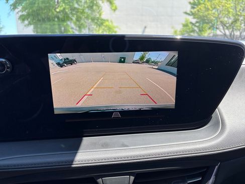Used 2025 Buick Encore GX Preferred FWD image 23