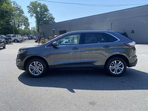 Used 2017 Ford Edge SEL w/ Equipment Group 201A AWD/4WD image 4