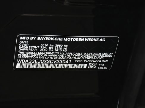 Used 2025 BMW 760i xDrive image 22