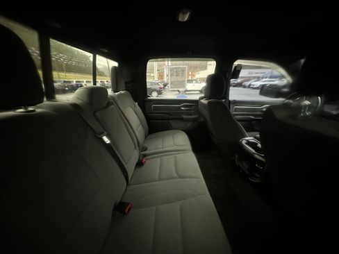 Used 2021 RAM 1500 Big Horn image 26