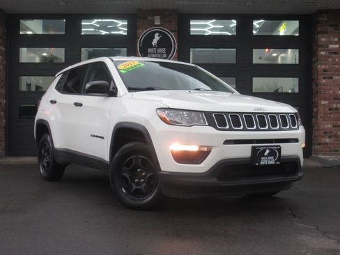Used 2019 Jeep Compass Sport AWD/4WD image 2