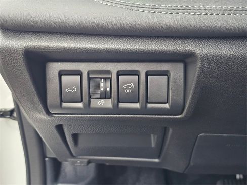 Certified 2023 Subaru Outback Limited image 26