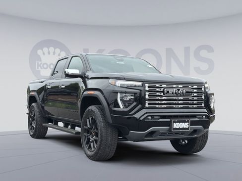 New 2026 GMC Canyon Denali w/ LPO, Denali Black Edition AWD/4WD image 10