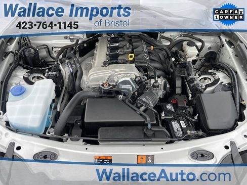 Used 2018 MAZDA MX-5 Miata Club image 13