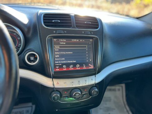 Used 2017 Dodge Journey GT w/ Driver Convenience Group image 20