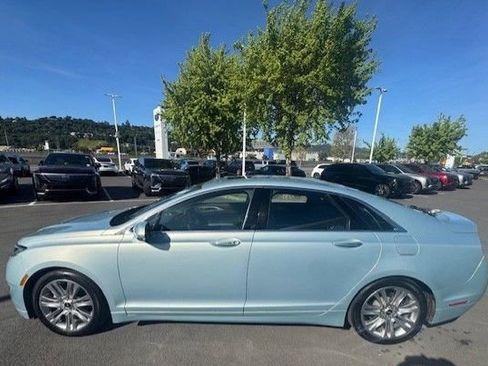 Used 2014 Lincoln MKZ Hybrid w/ Equipment Group 202A Reserve image 5