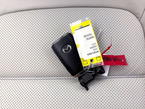 Used 2025 MAZDA CX-5 AWD 2.5 S w/ Premium Plus Pkg image 31