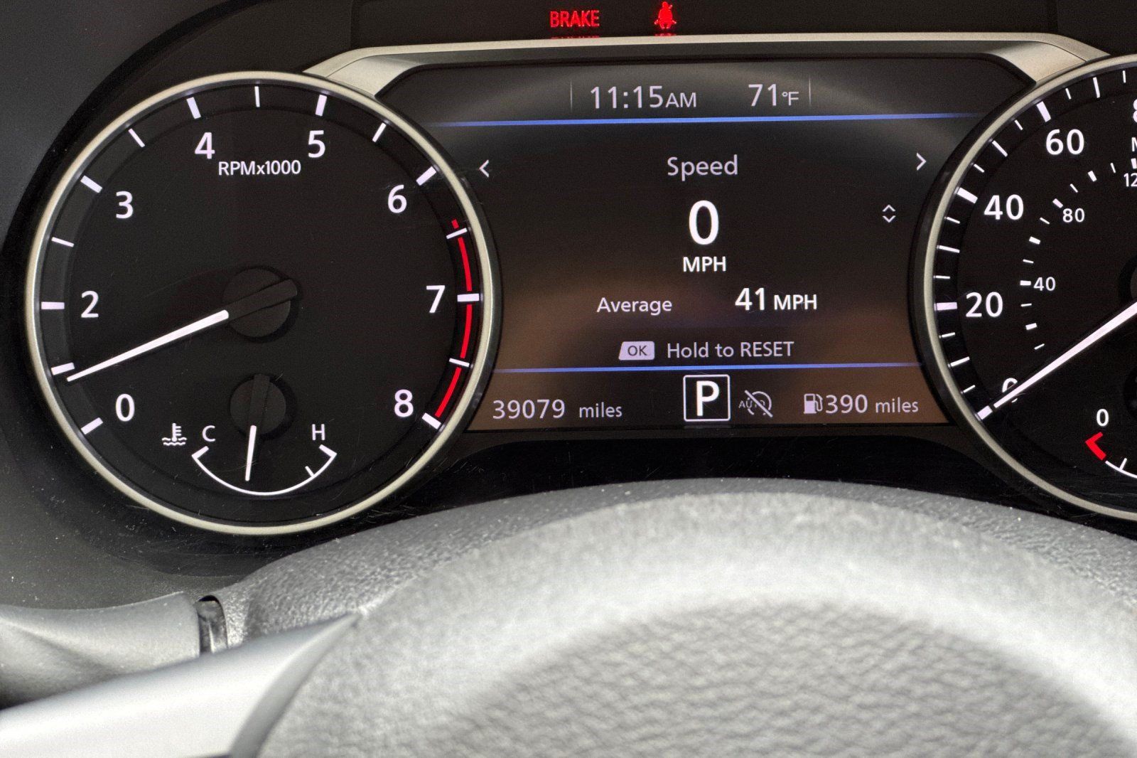 Used 2025 Nissan Sentra SV FWD image 32