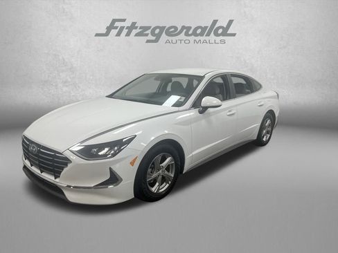 Used 2021 Hyundai Sonata SE image 1