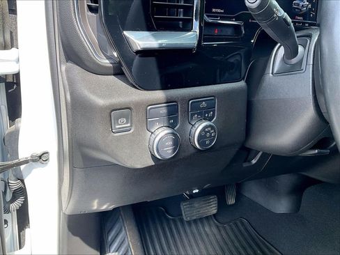 Used 2025 GMC Sierra 1500 Elevation AWD/4WD image 25