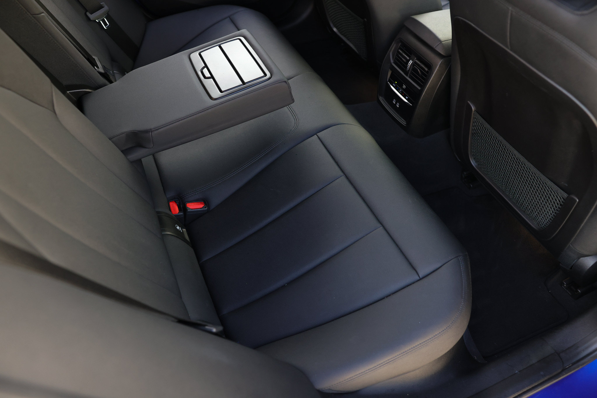 Used 2021 BMW M340i RWD image 16