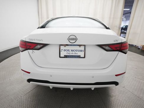 Used 2024 Nissan Sentra SV FWD image 25