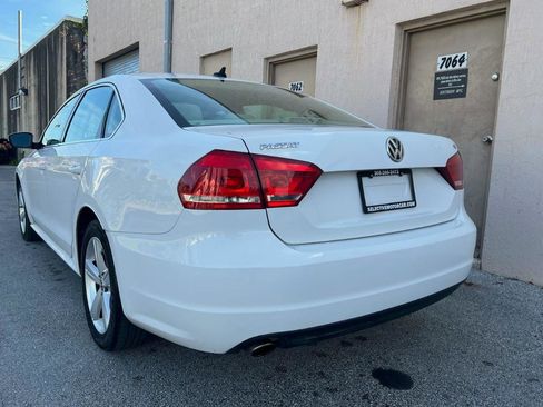 Used 2013 Volkswagen Passat 2.5 SE FWD image 13