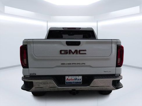 Used 2025 GMC Sierra 1500 SLT RWD image 4