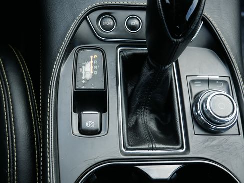 Used 2018 Maserati GranTurismo MC image 18