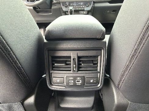 New 2026 Subaru Outback Limited AWD/4WD image 25