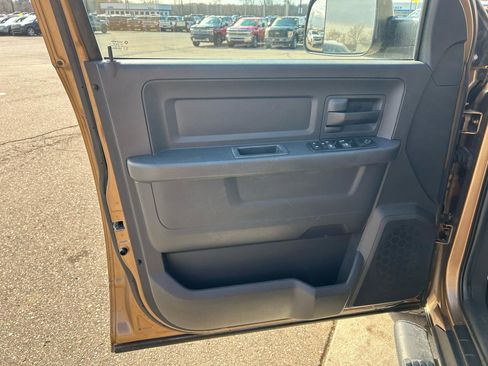 Used 2011 RAM 1500 ST w/ SXT Appearance Group image 14