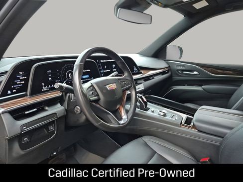 Certified 2023 Cadillac Escalade ESV Luxury RWD image 31