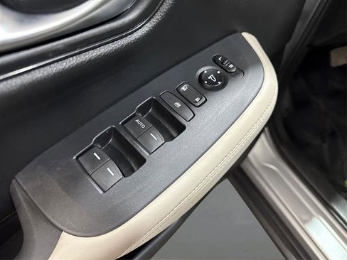 Used 2024 Honda HR-V LX image 26