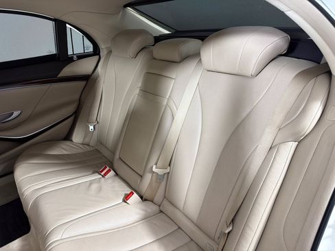 Used 2017 Mercedes-Benz S 550 4MATIC Sedan image 22