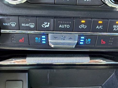 Used 2021 Ford F150 Lariat AWD/4WD image 30