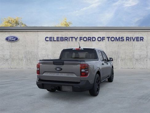 Used 2025 Ford Maverick XLT w/ Black Appearance Package image 8