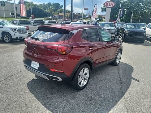 Used 2024 Buick Encore GX Preferred w/ Comfort Package FWD image 7