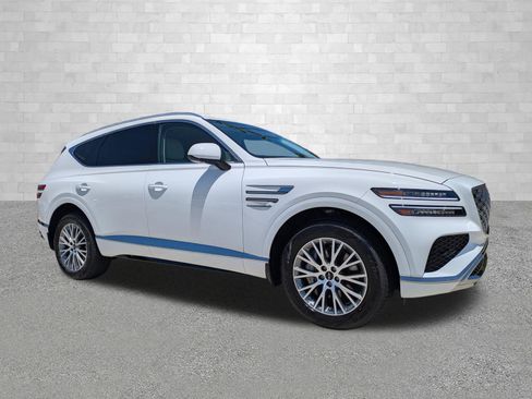Used 2026 Genesis GV80 2.5T RWD image 1