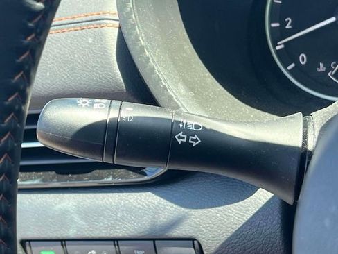 Used 2023 Nissan Sentra SR FWD image 21