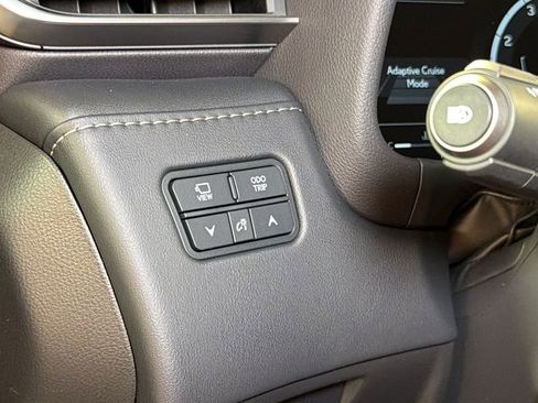 New 2026 Lexus LX 700h F Sport image 29