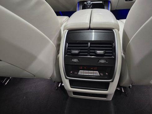 Used 2021 BMW X5 M50i w/ Premium Package image 36