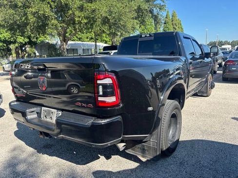 Used 2024 RAM 3500 Limited w/ Night Edition AWD/4WD image 5